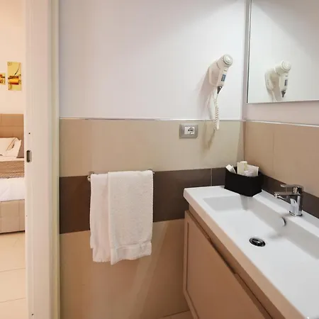Hotel Xenia