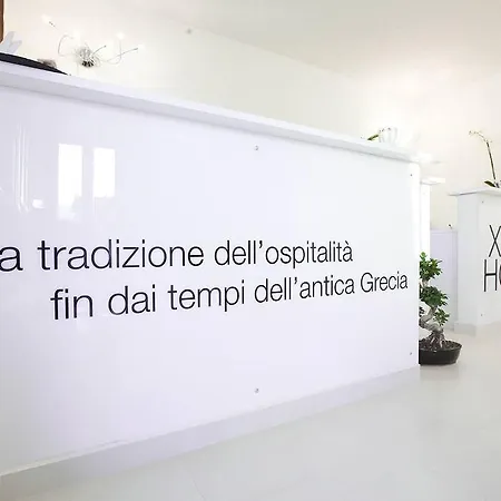 Xenia Hotel 3*
