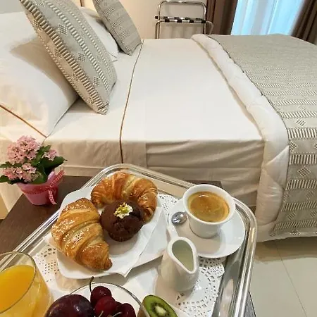 Xenia فيلاّسيمِيوس