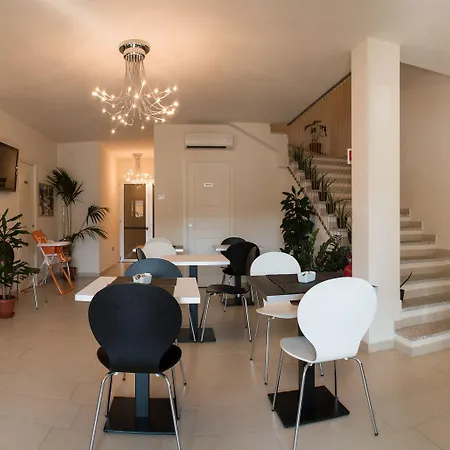 Xenia Отель Вилласимиус