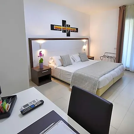 Xenia 3* Villasimius